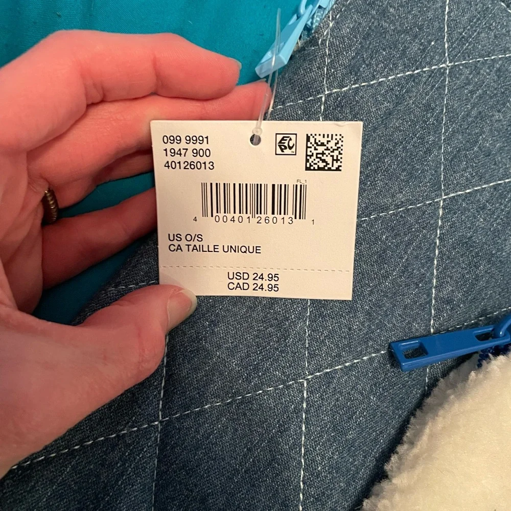 NWT AE laptop cover